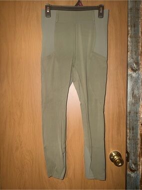 HALARA Olive Green High-Waist Leggings